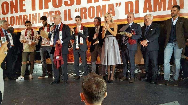 Cena UTR, Fazio: "Mi piace che i tifosi siano esigenti". Paredes: "Lotteremo fino alla fine". FOTO!