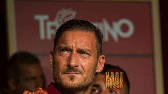 Totti al New York Times: "Il calcio è una passione, ma più di tutto c'è l'amore per la Roma"