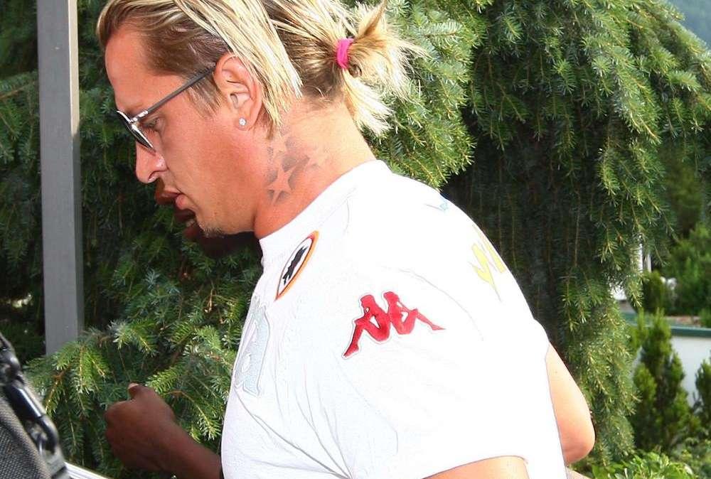 Mexes: "Lo dico ai tifosi: alla Juve non ci vado e non ci andrò mai"