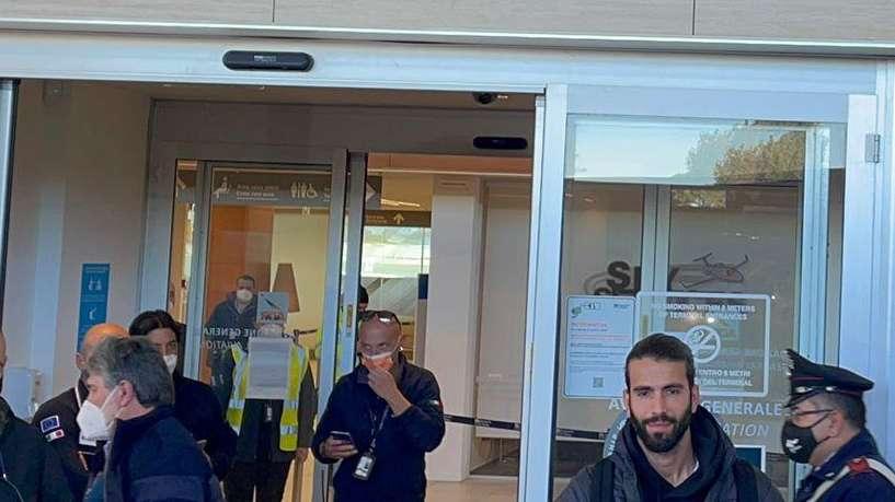 Oliveira canta l'inno della Roma e scrive su Instagram: "Daje". VIDEO!