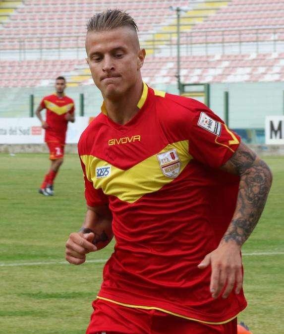 Benevento, Ciciretti: "Amo la Roma, ho anche un tatuaggio per la vittoria nel 2010"