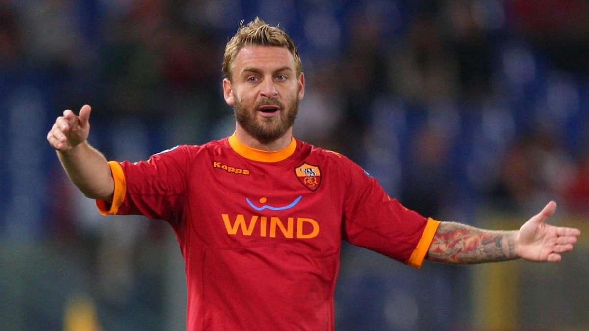 De Rossi, l'ecografia conferma l'edema al polpaccio destro