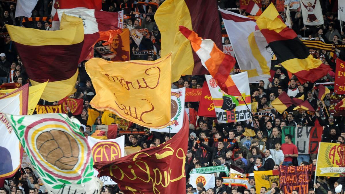 Lazio-Roma, esaurito il settore Sud: si va verso il sold out
