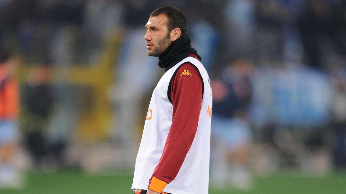 Accadde oggi - Salta lo scambio Politano-Spinazzola. Loria: "Mi buttai in piscina per la felicità". Pit: "Ho ancora la foto del gol di tacco di Okaka, la Roma nel mio cuore". Pallotta: "Vendere la Roma? Follia"