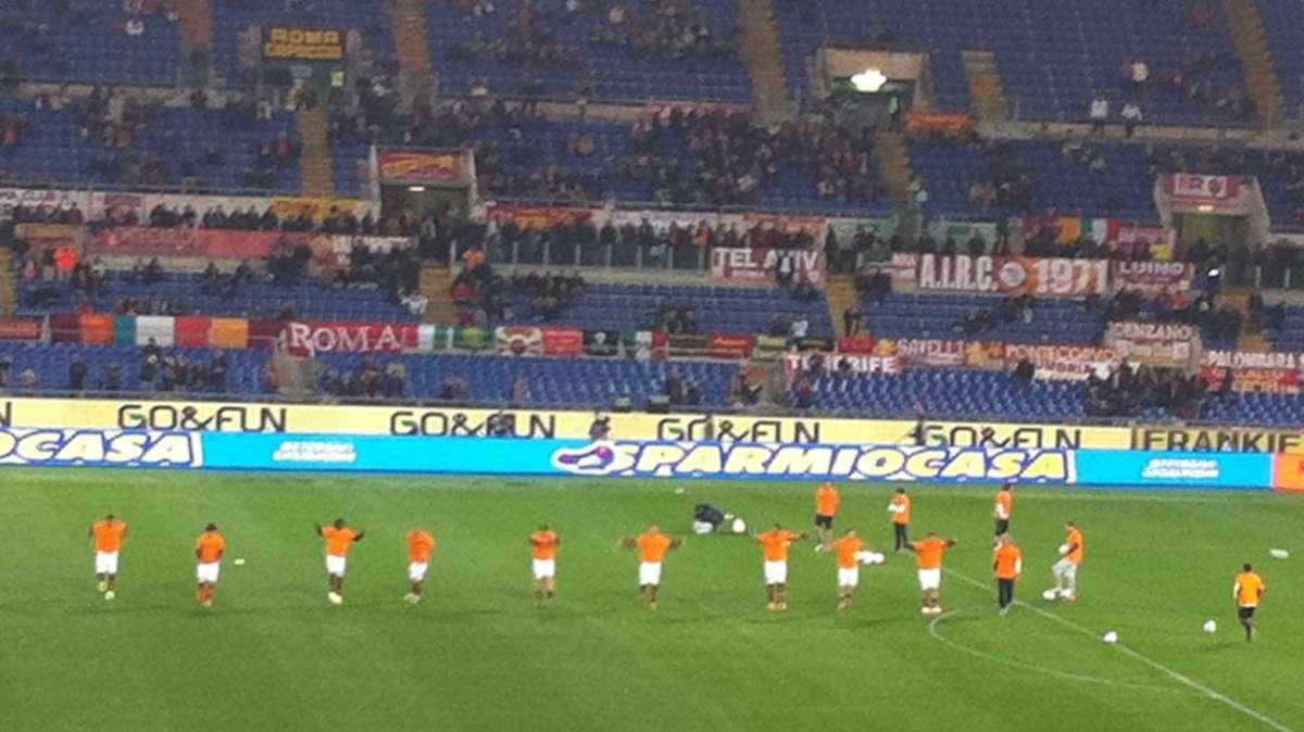 #ForzaKevin: il sostegno della squadra a Strootman. FOTO! VIDEO!