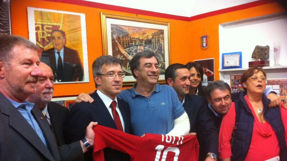  40 volte...Ti Amo. Fenucci: "Tifosi eccezionali, dobbiamo qualificarci per l'Europa League per arrivare in fondo". FOTO! VIDEO!