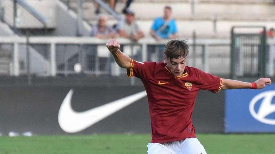 Primavera, Zalewski: "In questa posizione sono più libero. Vogliamo terminare il campionato a punteggio pieno"
