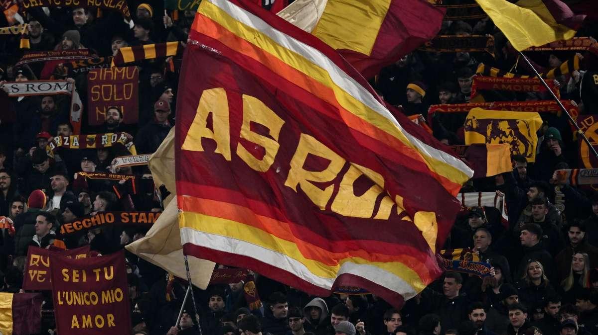 Gasperini: "Dobbiamo battagliare fino alla fine per la Champions". La Roma non ha rilasciato la lista dei convocati. Rossettini: "Ci prepariamo alla partita fiduciosi"