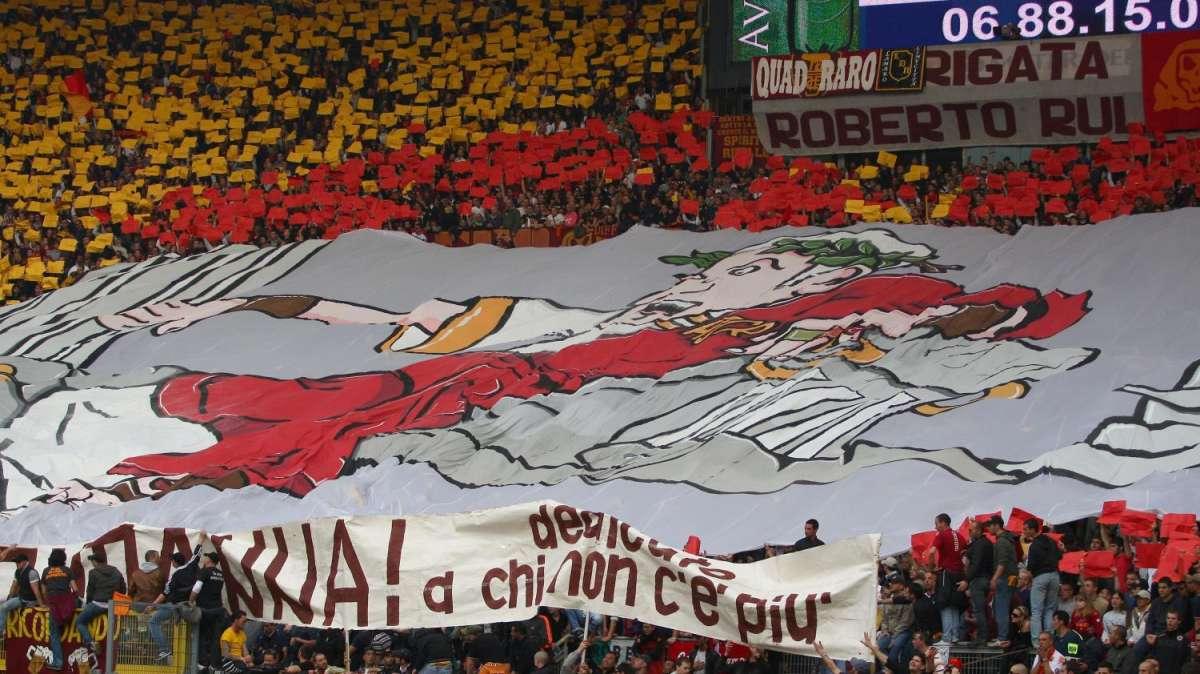Piedone Manfredini racconta il derby a Oro&Porpora: "Quella volta che feci tuffare i laziali nel Fontanone"