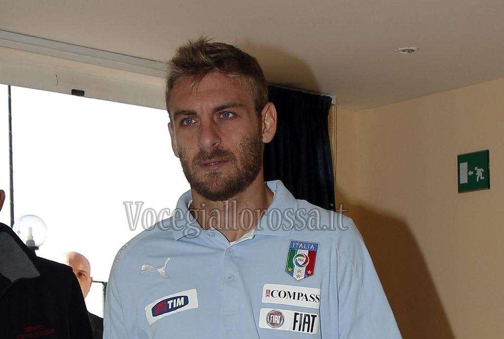 COMUNICATO AS ROMA - Lesione al bicipite femorale per De Rossi: per lui stop di 2 settimane