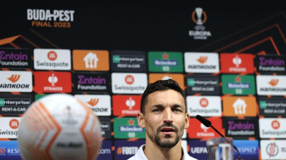 PUSKAS ARENA - Siviglia, Navas: "Essere qui è qualcosa di unico. Spero di dedicare la vittoria a Gudelj e Sergio Rico"