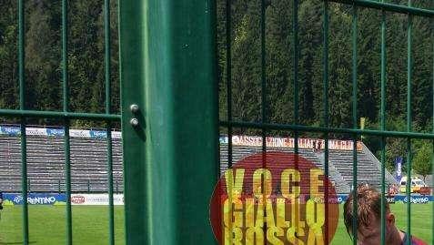 Gyomber e Spalletti firmano autografi dopo l'allenamento. FOTO!