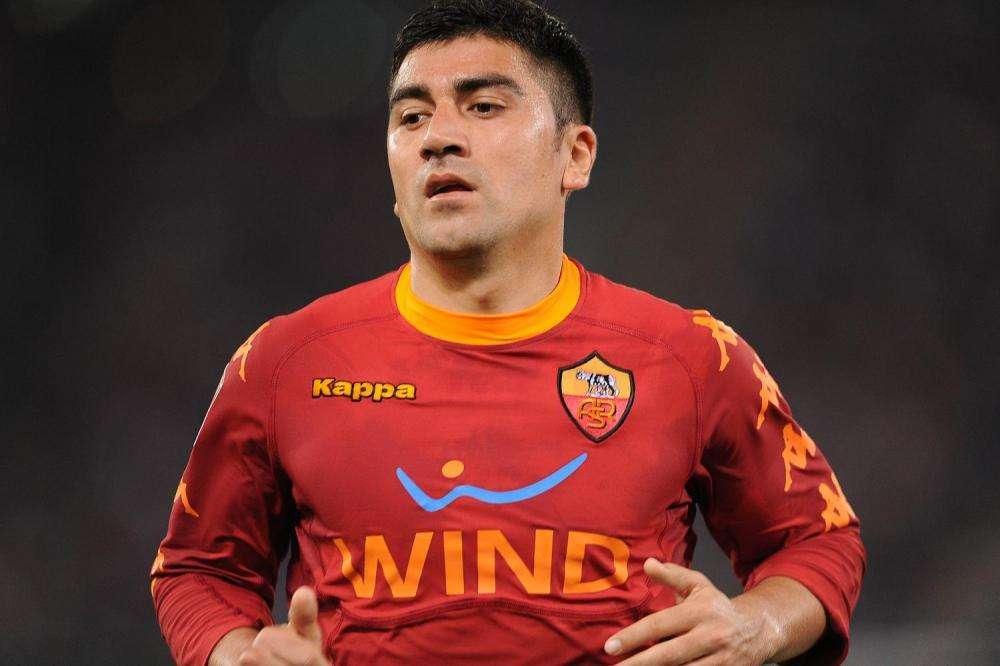 Pizarro: "Il minimo della Roma è arrivare in Champions. Zaniolo? Potenziale enorme, spero che resti a lungo"