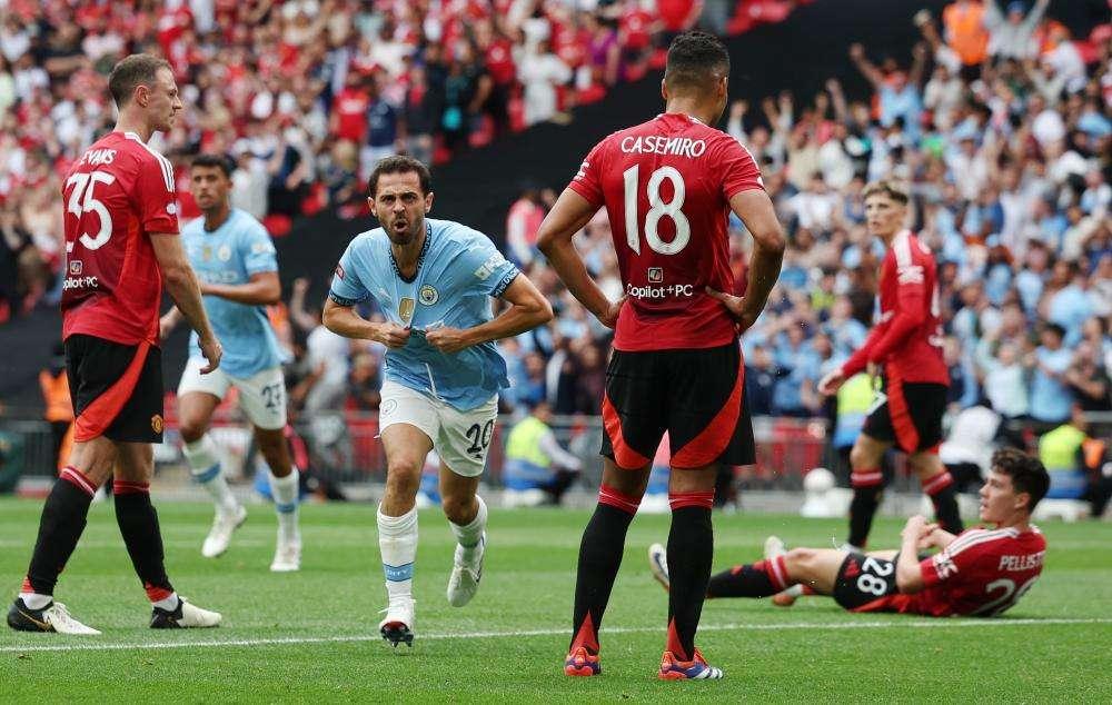 Premier League, Il Manchester City batte il Manchester United ai rigori nel derby di Community Shield