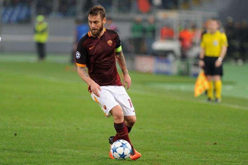 De Rossi: "Il derby ti scaraventa dentro un turbinio di emozioni"