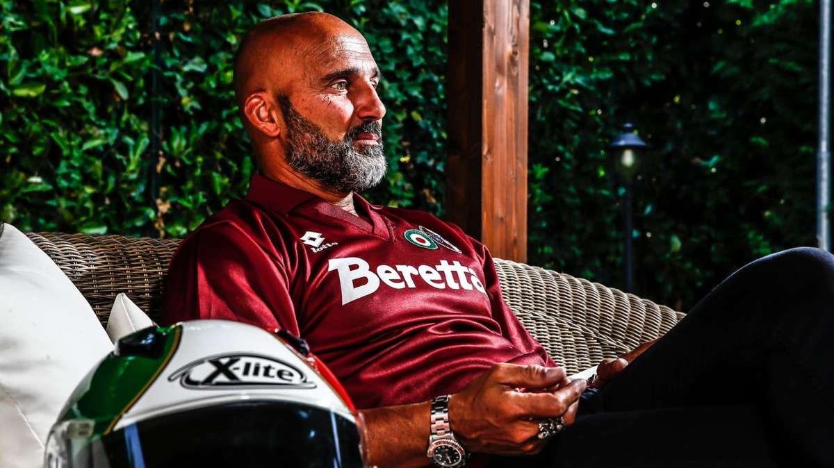 Annoni, il Tarzan motociclista di Celtic e Roma: l'aereo per salutare i tifosi e le scarpe diverse