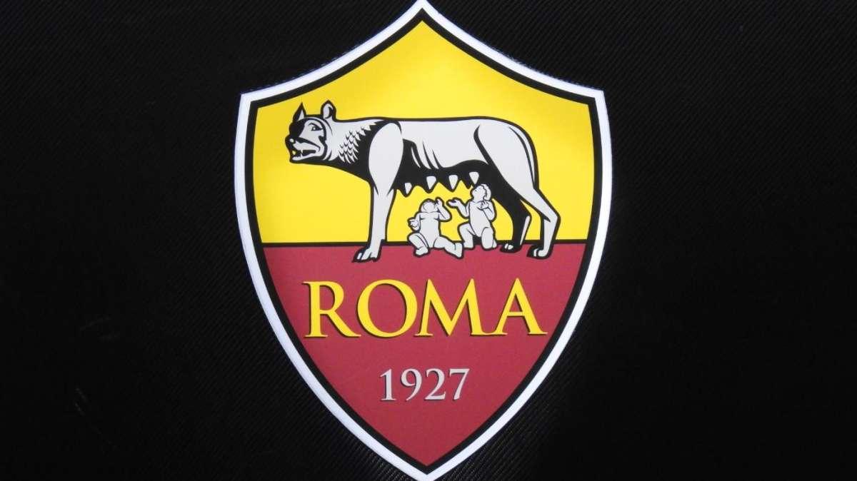La Roma: "Tolleranza zero nei confronti del razzismo. In contatto con le autorità per verificare quanto accaduto"