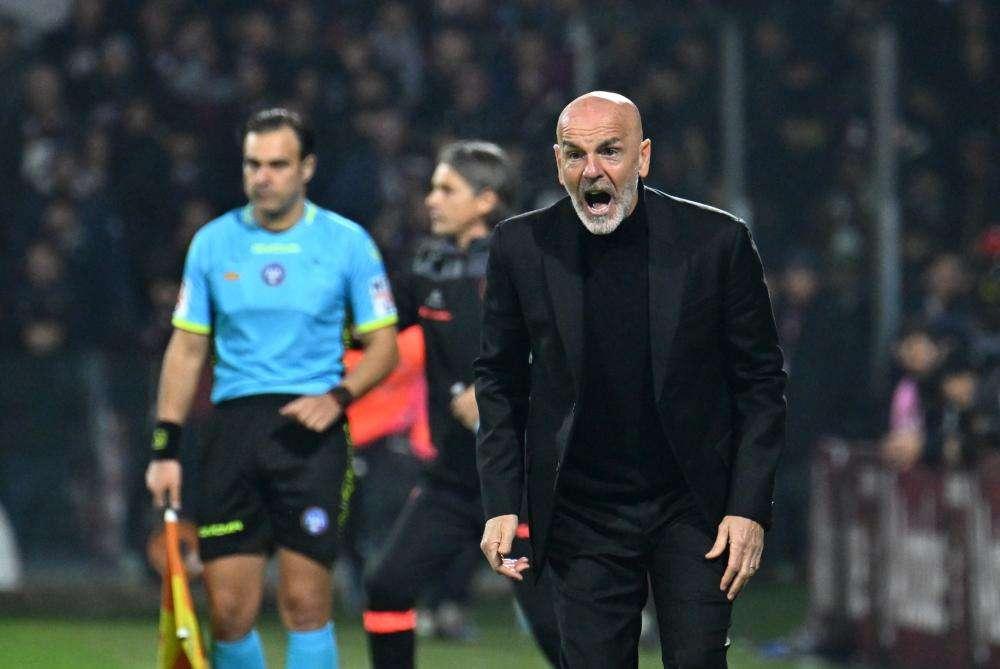 Milan, il club rossonero riflette sul futuro Pioli, ma per ora non è in bilico