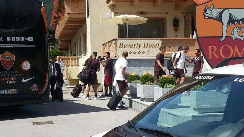 La Roma è arrivata a Pinzolo. FOTO! VIDEO!