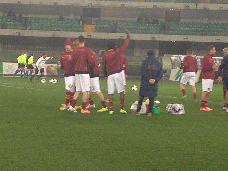 Riscaldamento della Roma al Bentegodi. FOTO!