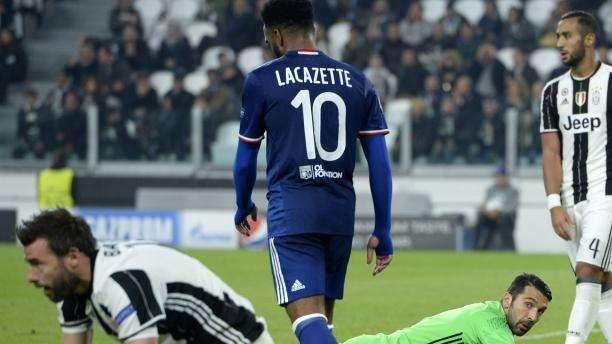 Barzagli out due mesi: il difensore non sarà disponibile nel match contro la Roma