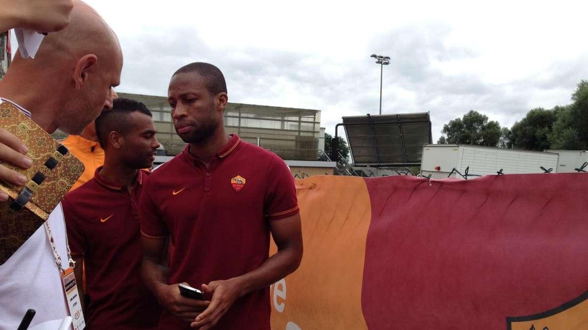 Ashley Cole e Keita al Cuore Sole Village. FOTO! VIDEO!