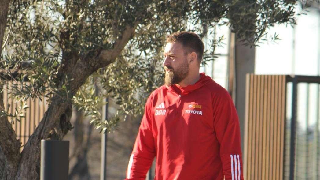 De Rossi alla squadra: "Lavorate sulla qualità, è quella che ci salva in campo". VIDEO!