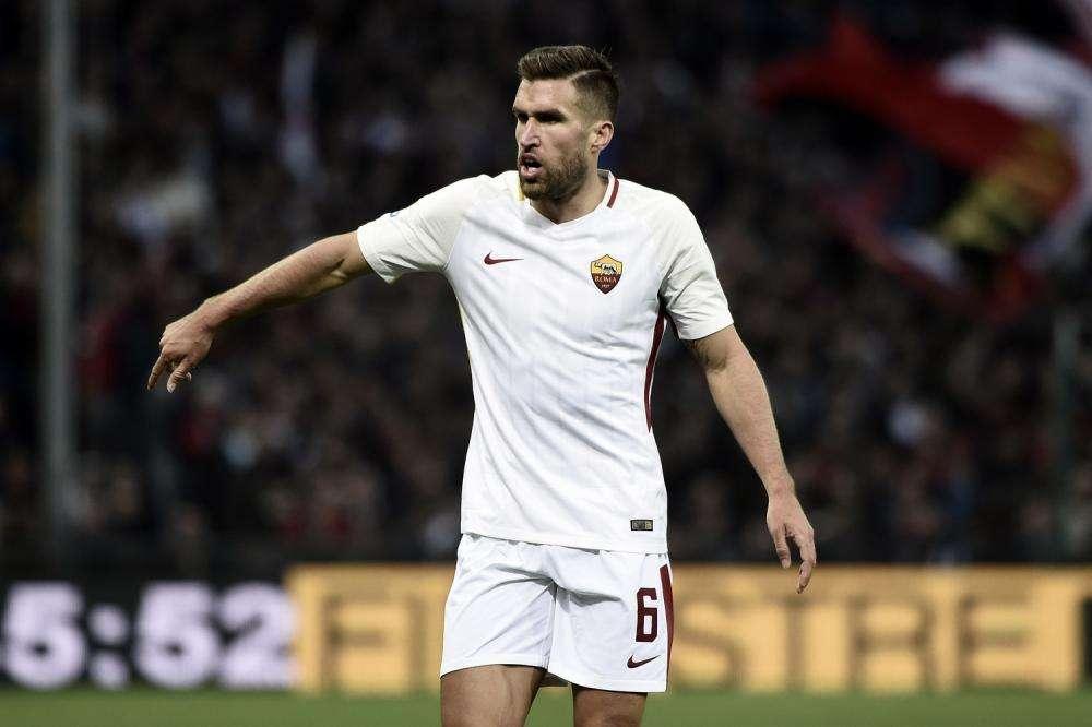 Strootman: "Ho rinnovato per rimanere a lungo con la Roma. Ho fiducia nella società ma Napoli e Juventus non devono vendere per forza"