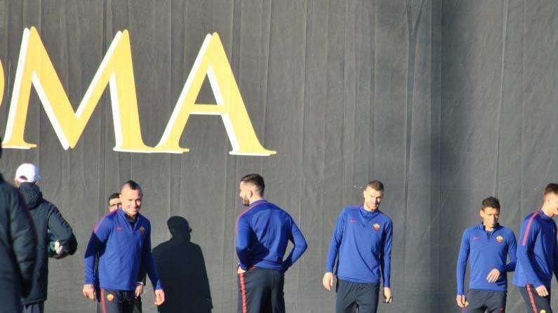 TRIGORIA - Rifinitura in vista del Qarabag. Kolarov si aggrega al gruppo. FOTO! VIDEO!