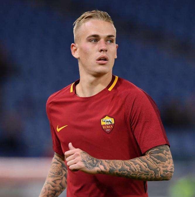 La Roma su twitter: "Forza Karsdorp!"