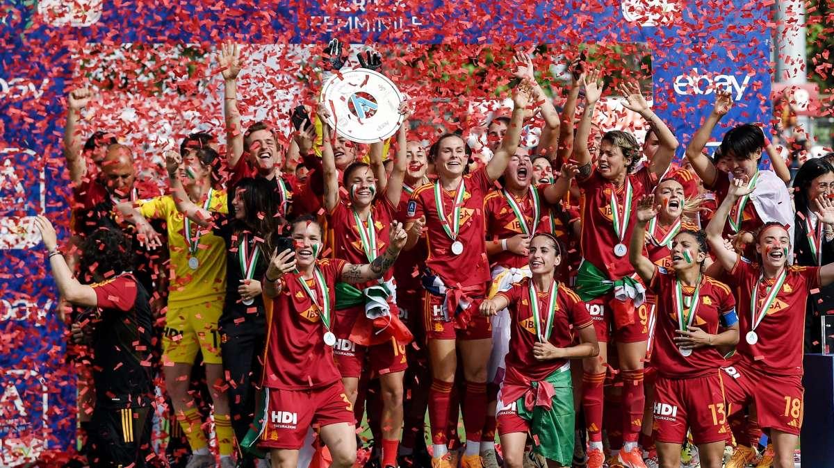 Le calciatrici della Roma Femminile scoprono i loro rating su FC25. VIDEO!