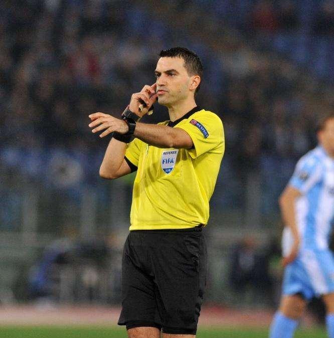 L'arbitro - Hategan torna a dirigere la Roma dopo quattro anni e mezzo, nessun precedente con il Basaksehir