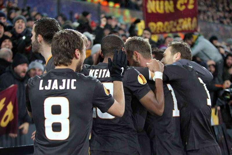 LA VOCE DELLA SERA - Feyenoord-Roma 1-2, continua l'avventura in Europa League per i giallorossi. Garcia: "Adesso dobbiamo trovare continuità". Totti: "Volevamo vincere"