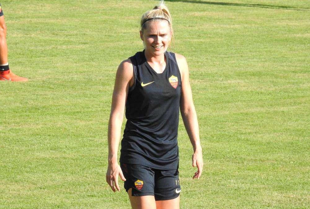 Roma Femminile, Thestrup: "Nessun dubbio nello scegliere la Roma. Voglio aiutare la squadra con la mia aggressività"