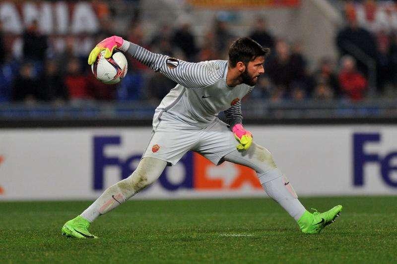 Benfica, Julio Cesar: "Alisson ha un futuro brillante"