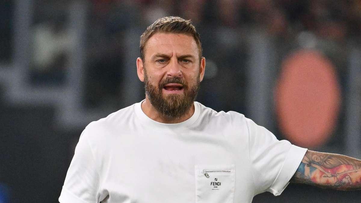 De Rossi: "Sono stato chiamato per calmare gli animi dei tifosi. Gasperini? Spero porti lo stesso numero di trionfi che ha avuto con l'Atalanta"