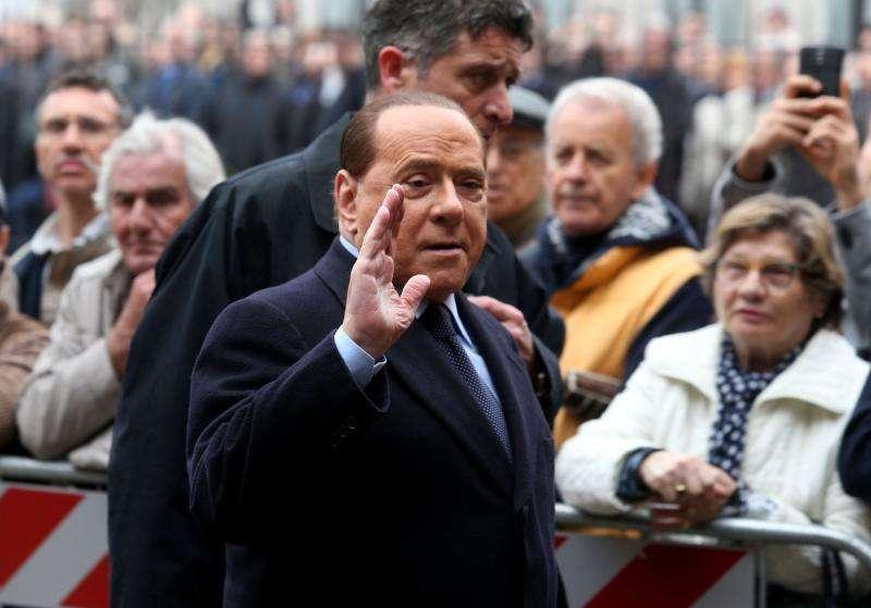 Milan, Berlusconi accetta: maggioranza via per 550 milioni