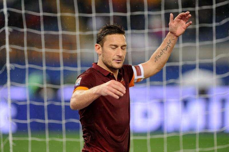 France Football - Totti presente nella classifica degli over 36