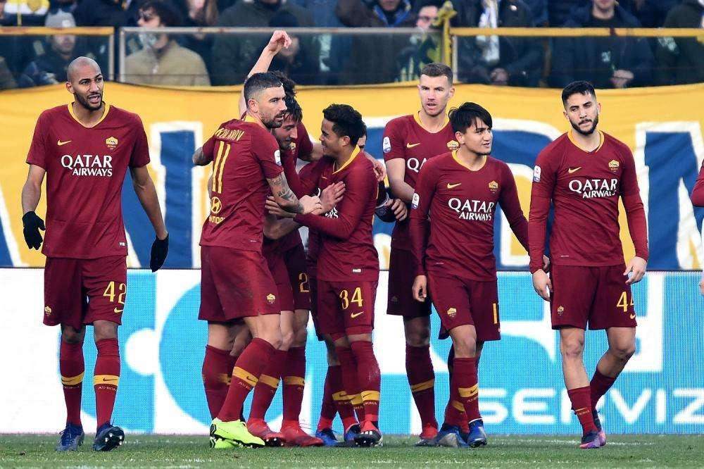 Parma-Roma 0-2 - La gara sui social: "Incredibile: abbiamo superato indenni le festività natalizie!"