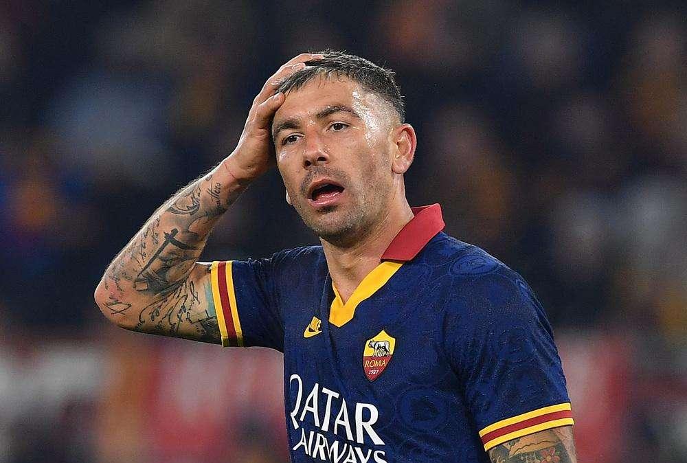 Serbia, Tumbakovic: "Kolarov sta passando in un club più grande della Roma"