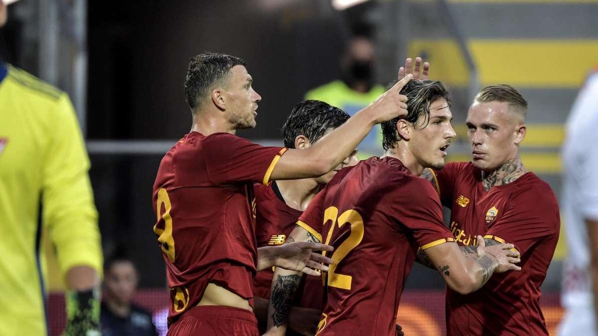 Roma-Debrecen 5-2 - La gara sui social: "Mourinho mi fomenta. Ma quant'è forte Zaniolo?"