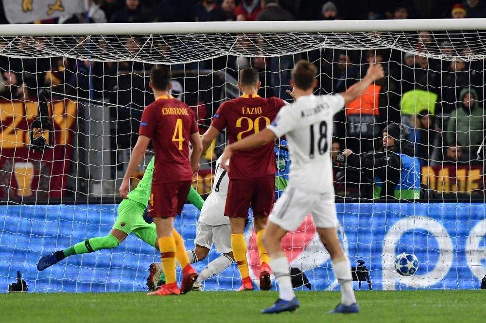 Roma-Real Madrid 0-2 - La gara sui social: "Caro Kolarov, chi è che capisce poco di calcio?"