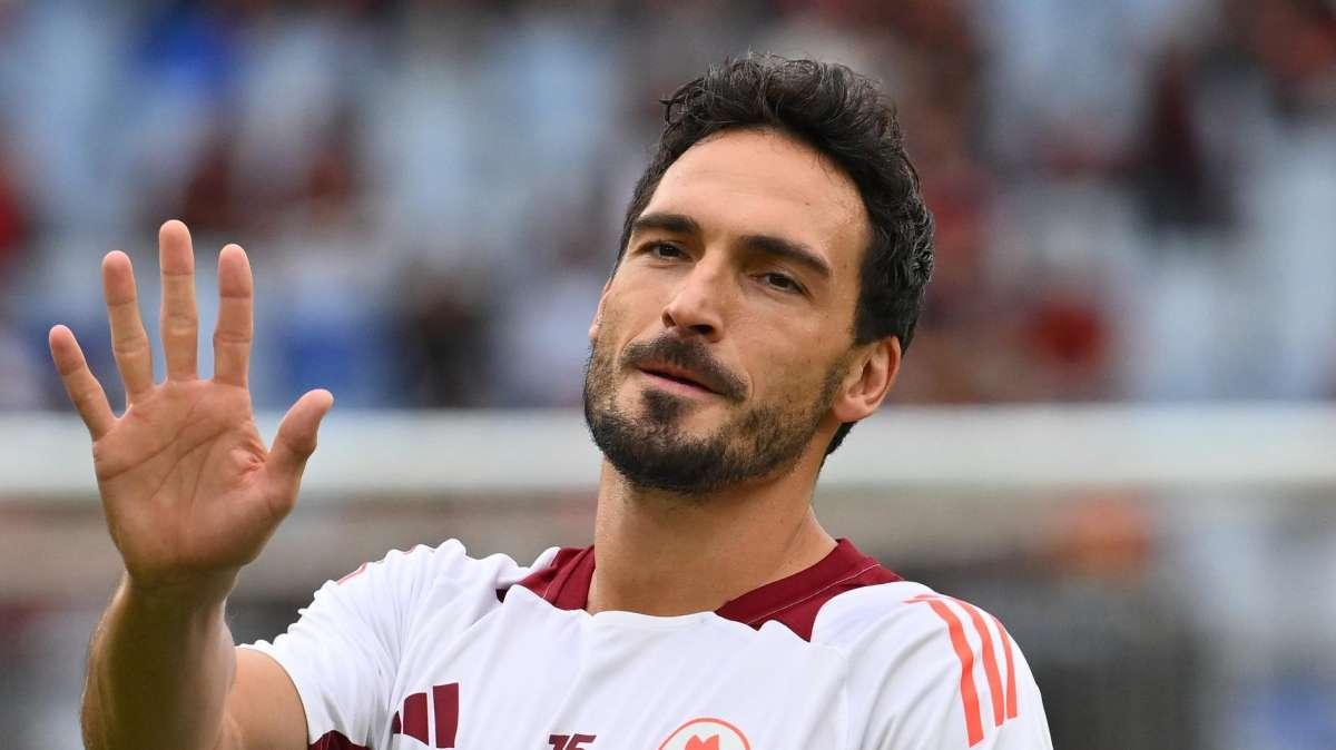 Hummels ha commentato il ritiro di Nadal: "Grazie per gli ultimi 20 anni di tennis incredibile"