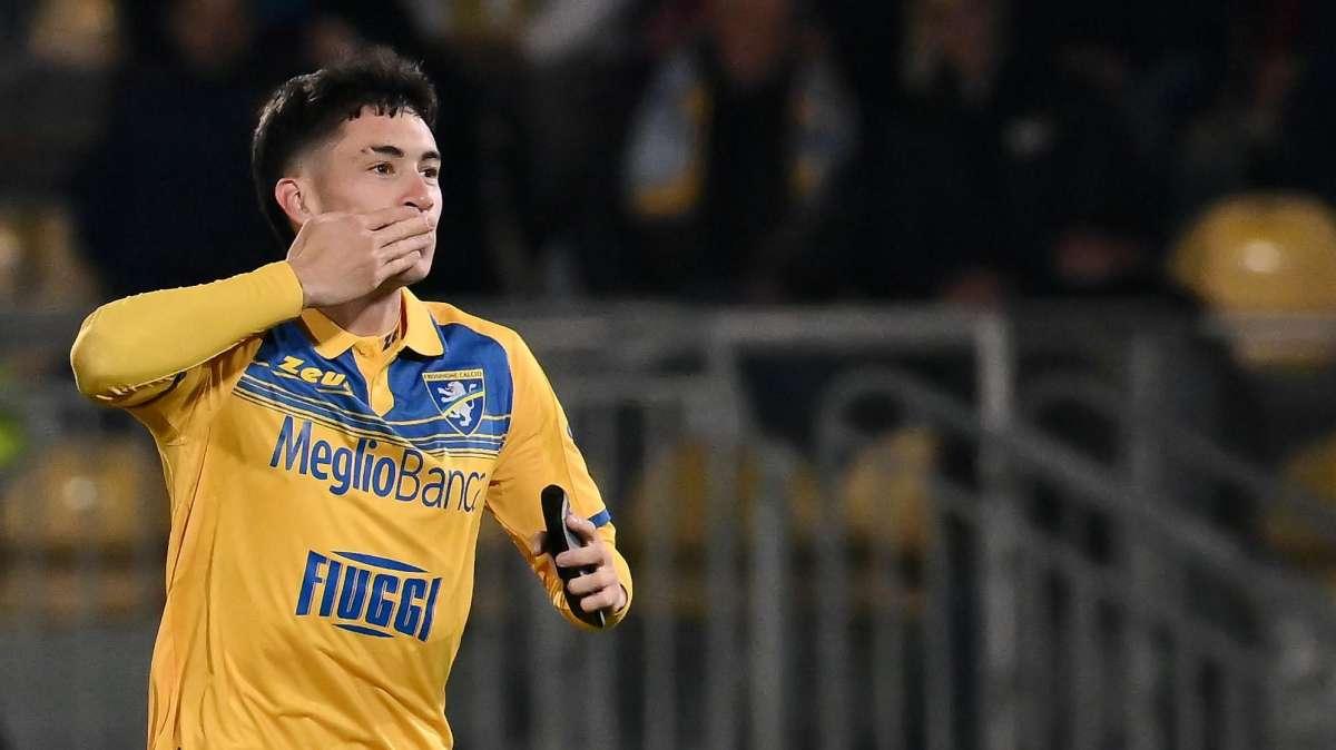 Calciomercato Roma - Presentata una nuova offerta per Soulé. Anche il West Ham sul giocatore