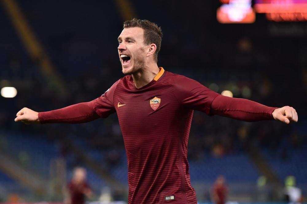 Accadde oggi - La Roma travolge la Fiorentina. Pjanic parla di Zeman. Bencivenga: "Io il primo a schierare De Rossi davanti alla difesa" 