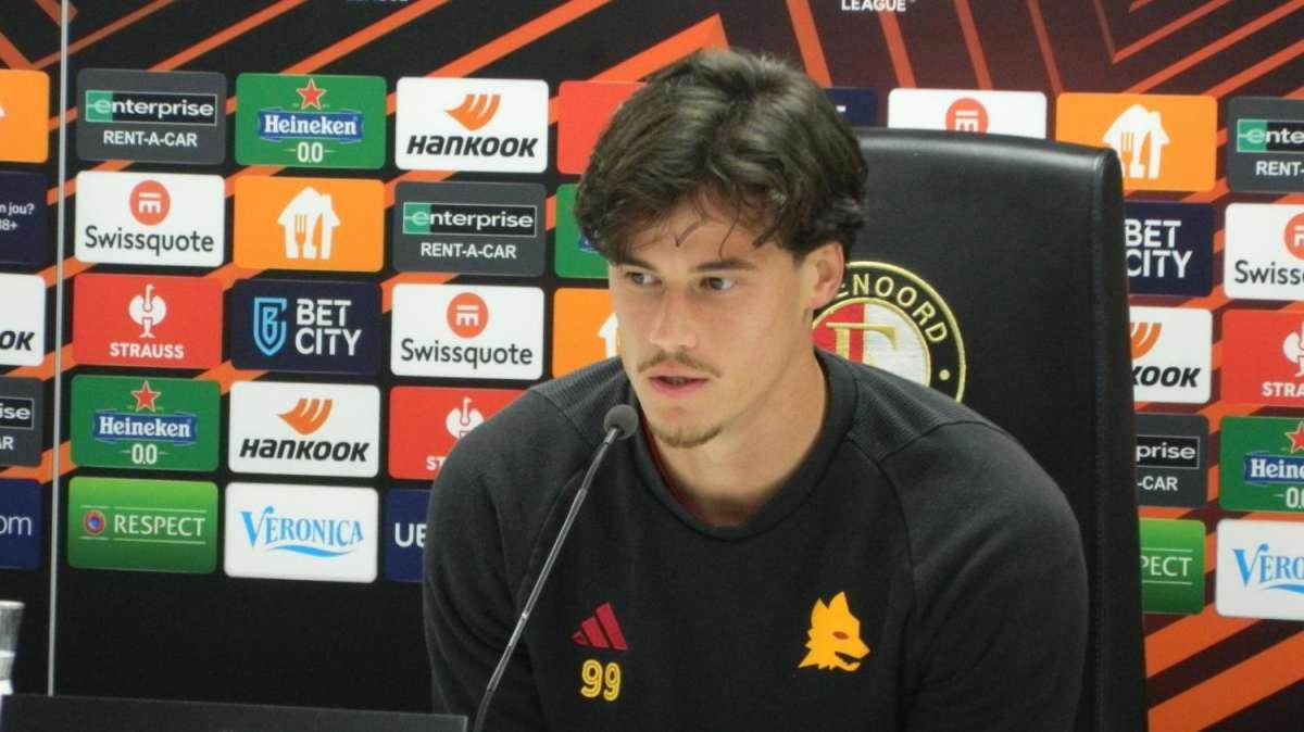 Conferenza stampa - Svilar: "Spero di fare una grande partita domani. Con De Rossi più costruzione dal basso e il portiere deve stare più alto"