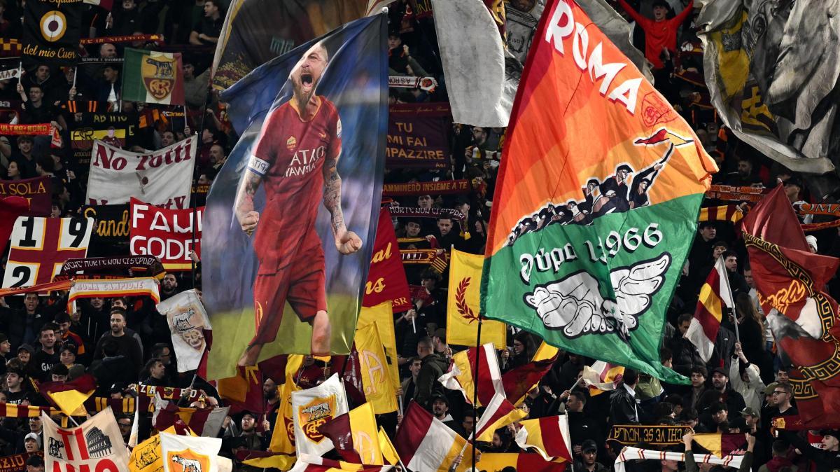 Roma-Cagliari 4-2 - I giallorossi ottengono i tre punti grazie ai gol di Mora e Malen. Gasperini: "Si è vista un po’ di fatica. Non è facile giocare senza Koné, Dybala e Pellegrini"