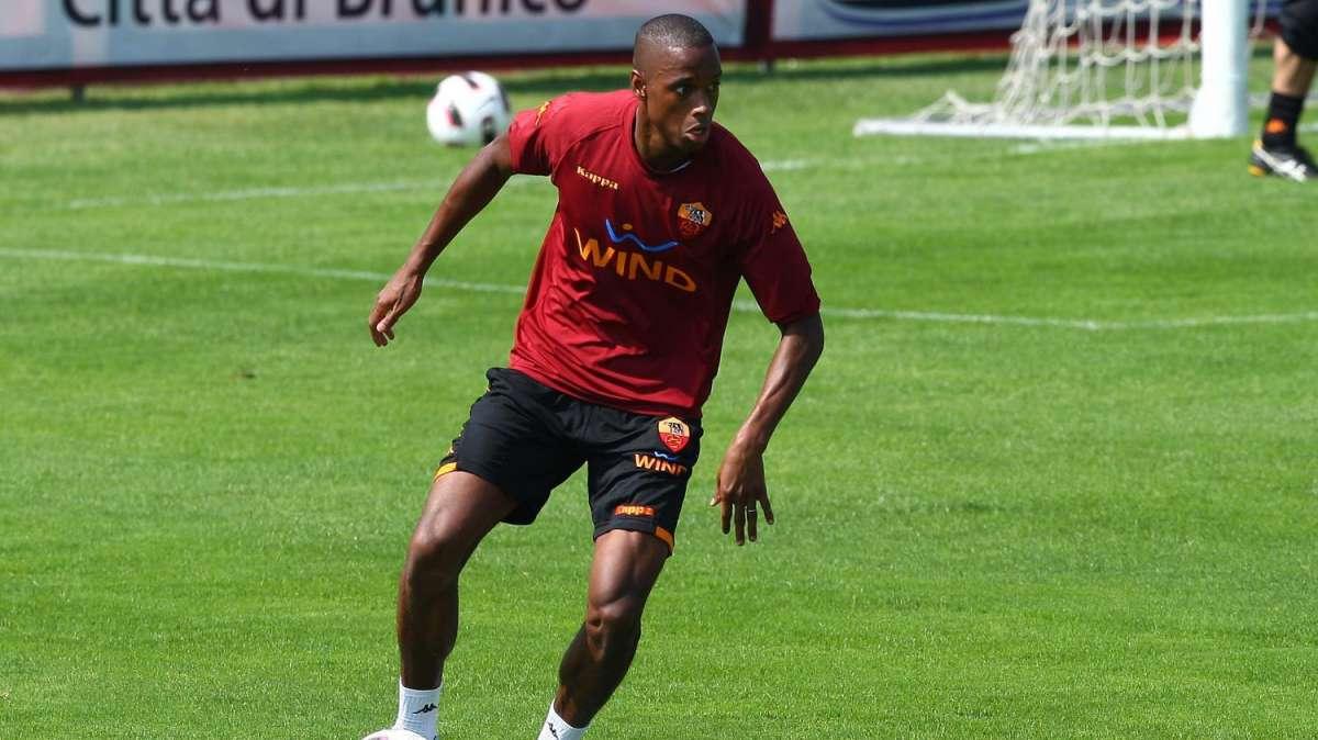Faty riparte dalla Reggina: l'augurio della Roma e la risposta del centrocampista