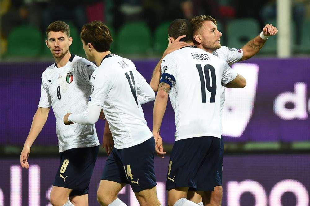 UEFA, rinviate le gare delle nazionali previste per giugno e sospesa l'assegnazione delle licenze UEFA