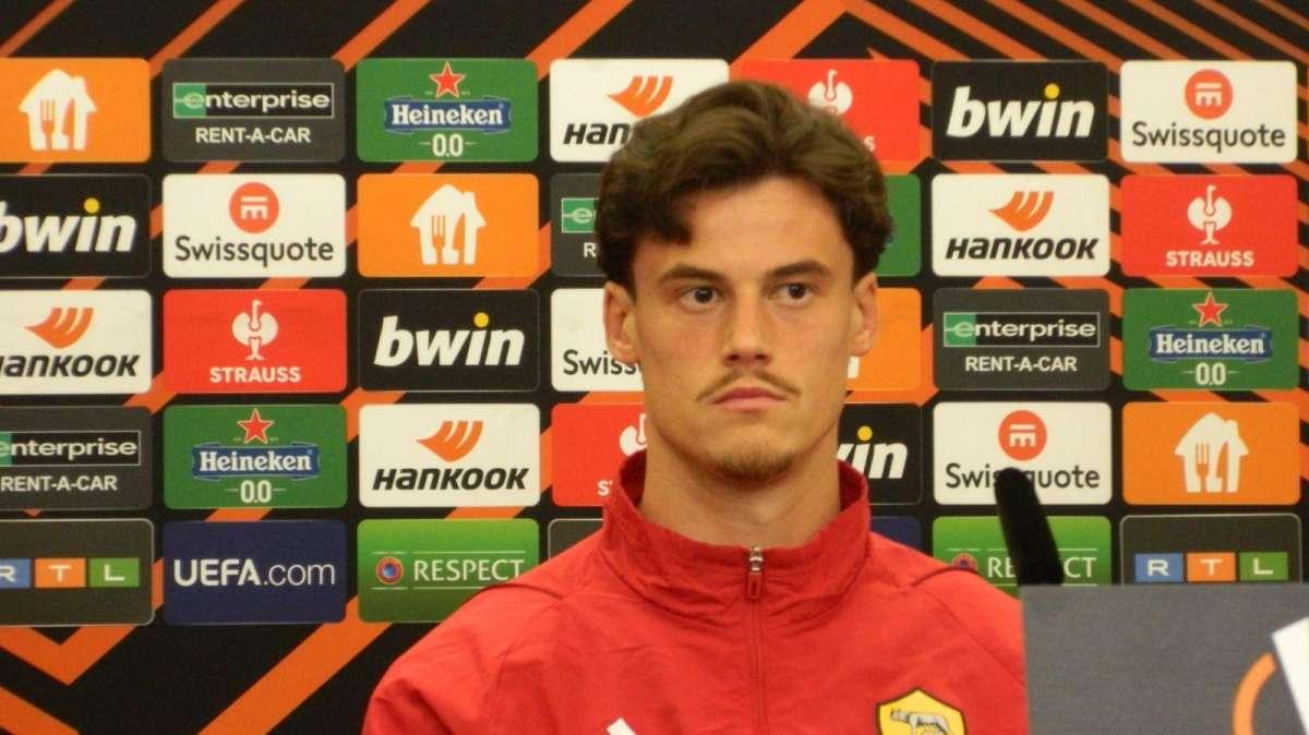 Conferenza stampa - Svilar: "Ho studiato i loro rigoristi, non si sa mai. Vogliamo fare una grande partita"